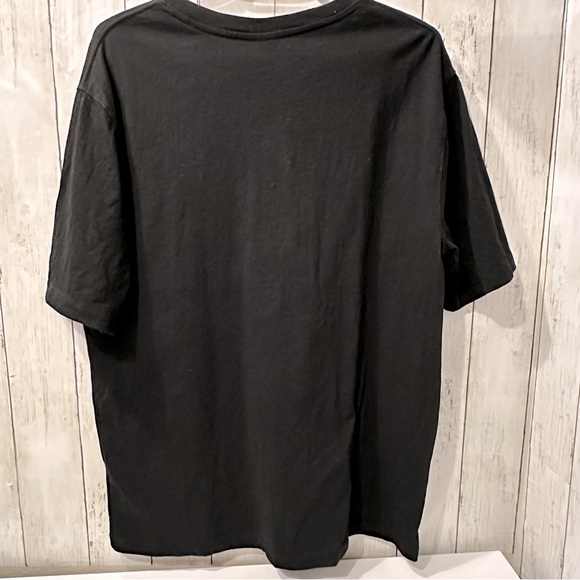 BT21 T-Shirt size L - Picture 3 of 5